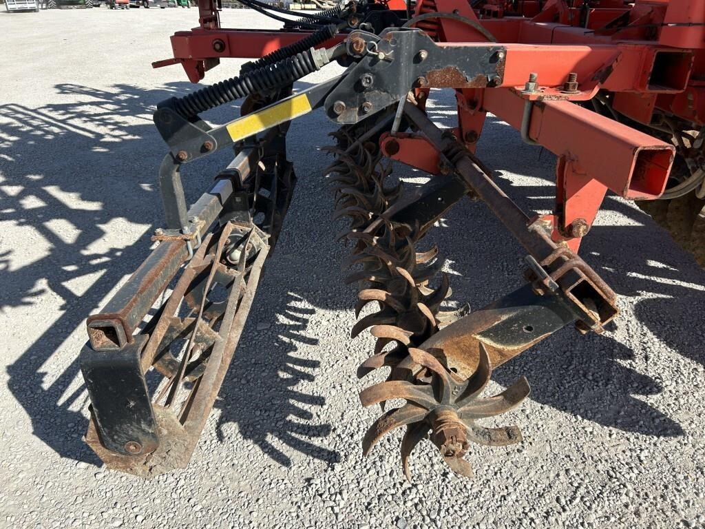 2013 Krause Excelerator 8000 Vertical Tillage