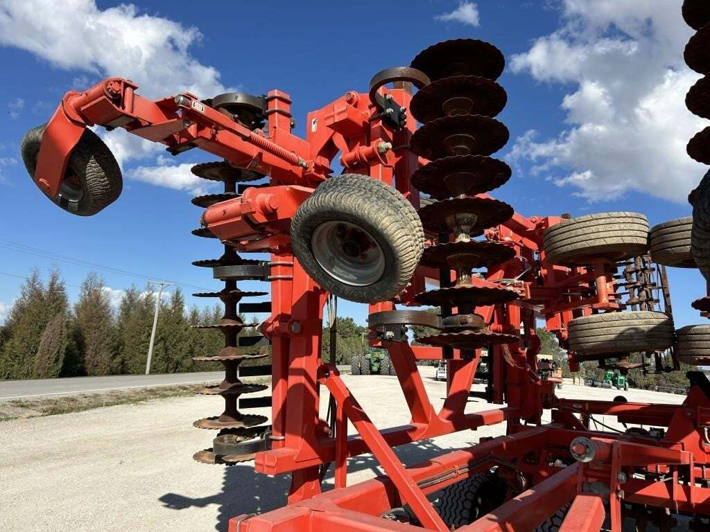 2013 Krause Excelerator 8000 Vertical Tillage