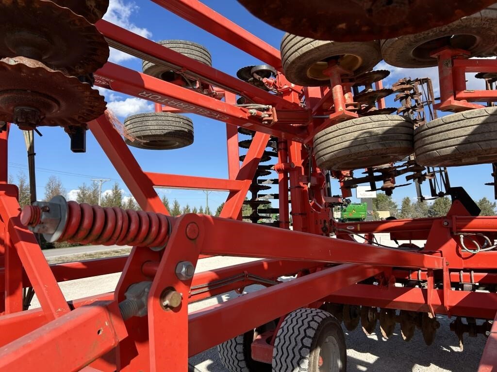 2013 Krause Excelerator 8000 Vertical Tillage