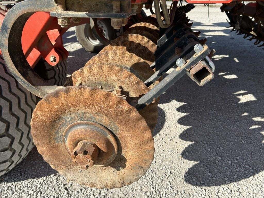 2013 Krause Excelerator 8000 Vertical Tillage