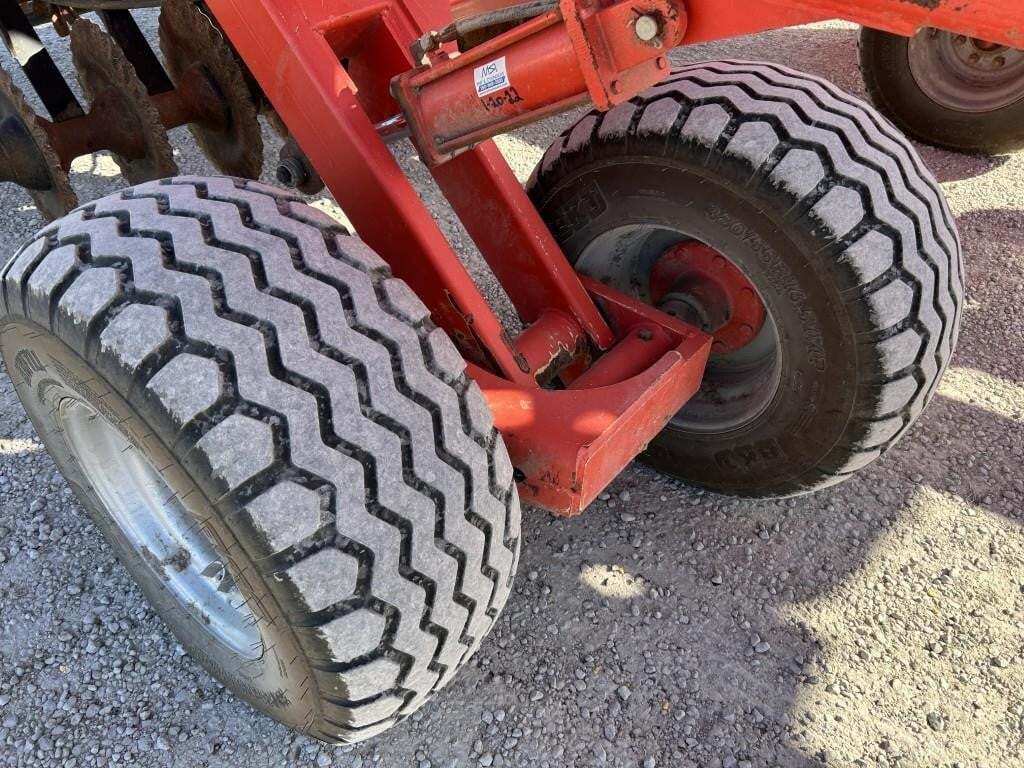 2013 Krause Excelerator 8000 Vertical Tillage