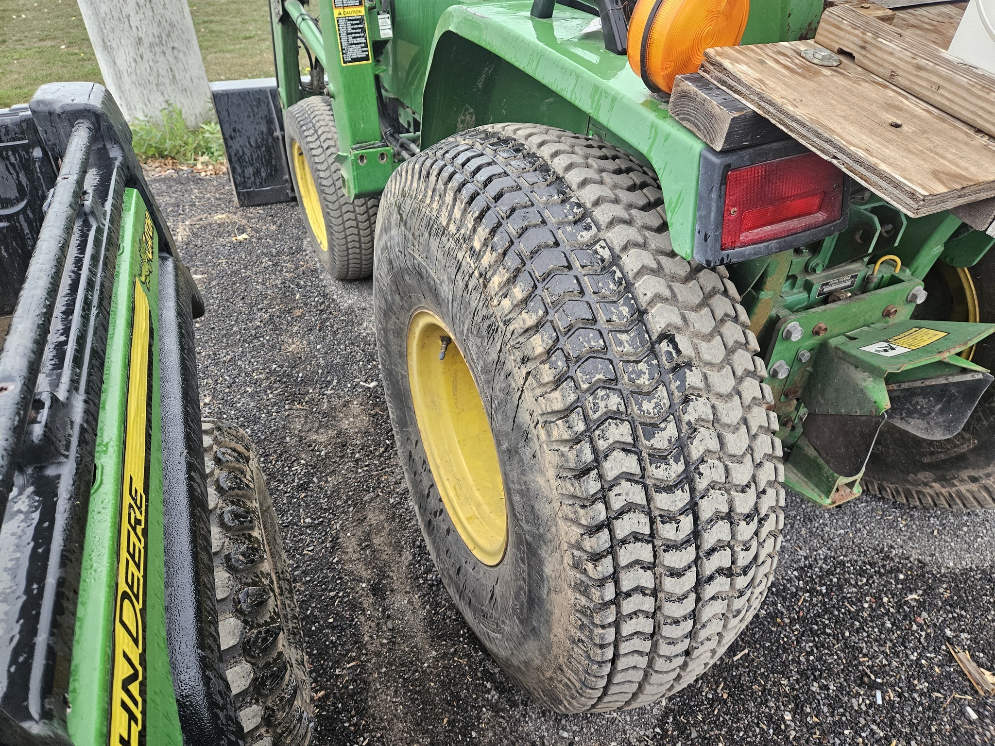 2002 John Deere 790 Tractor