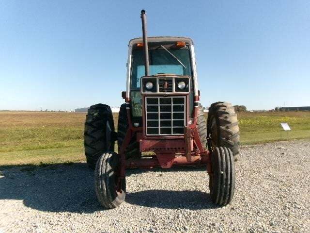 1976 International Harvester 1086 Tractor