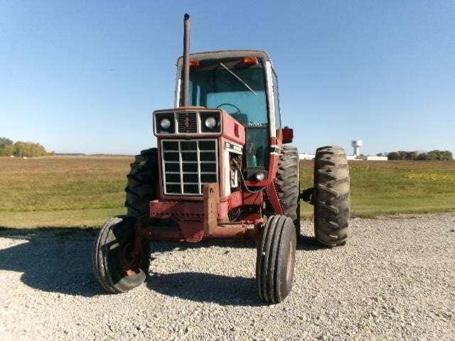 1976 International Harvester 1086 Tractor