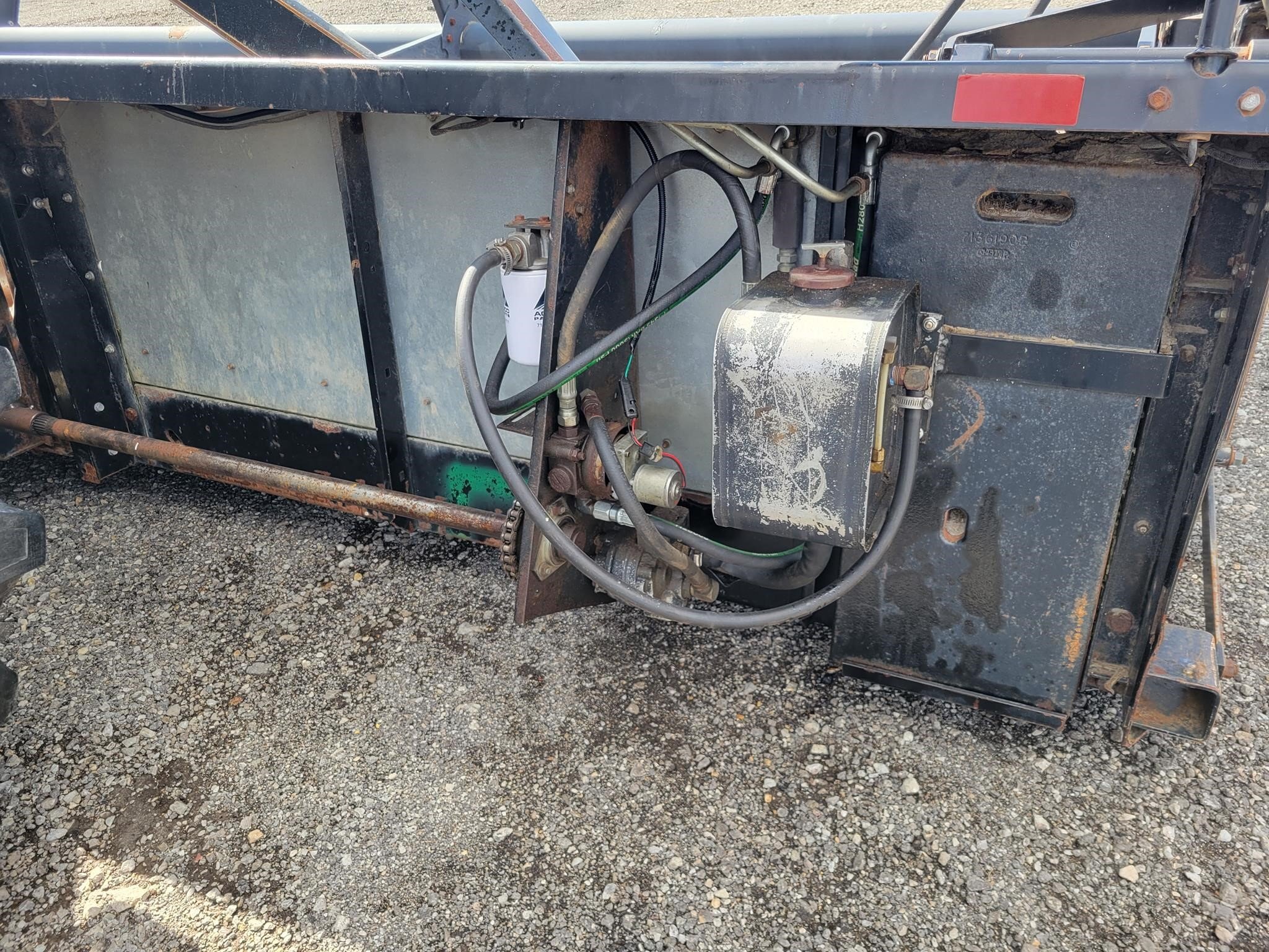 1996 Gleaner 520 Platform