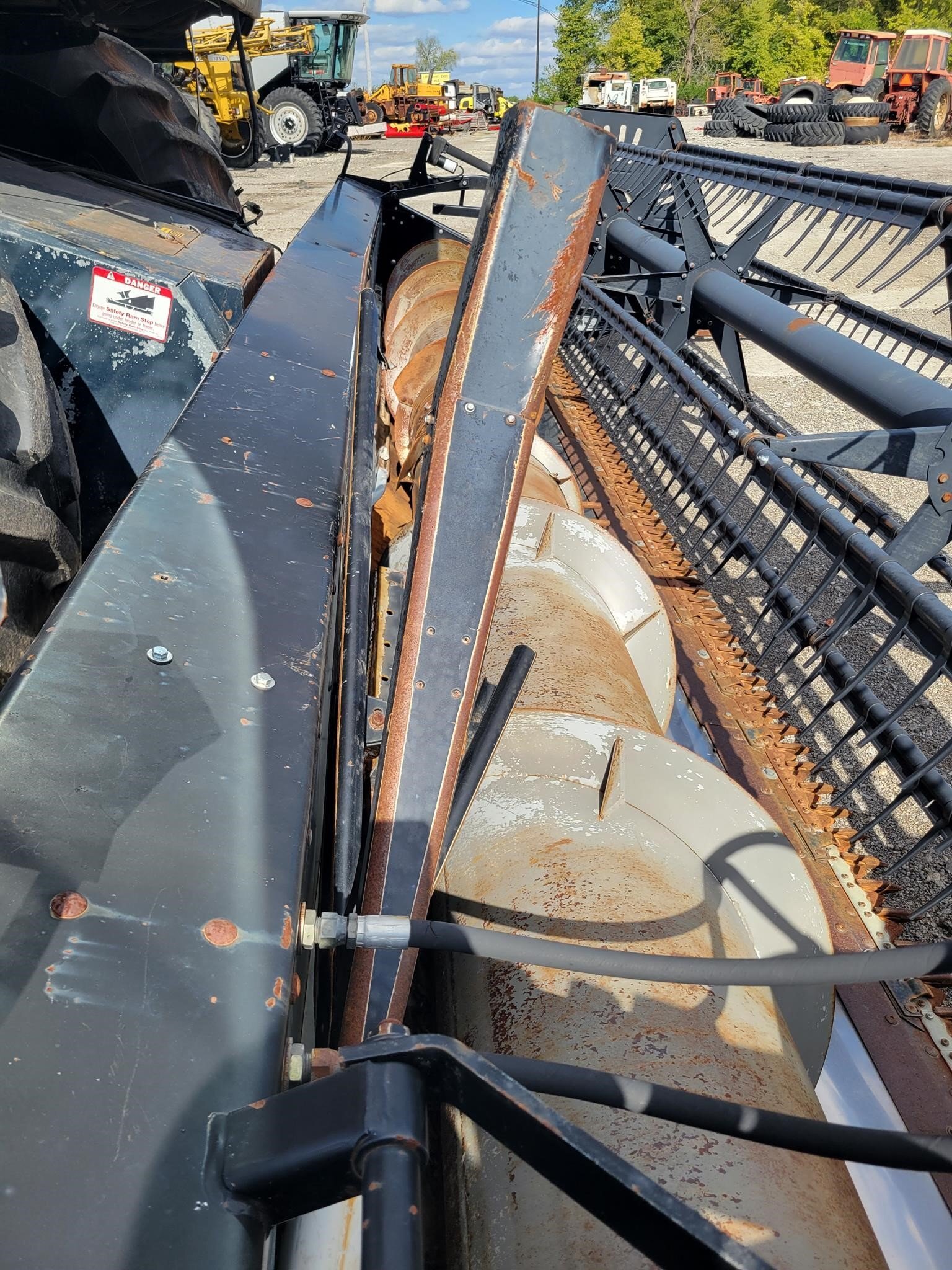 1996 Gleaner 520 Platform