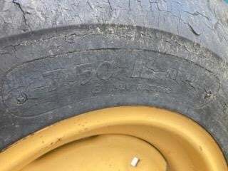 1965 Ford 5000 Tractor