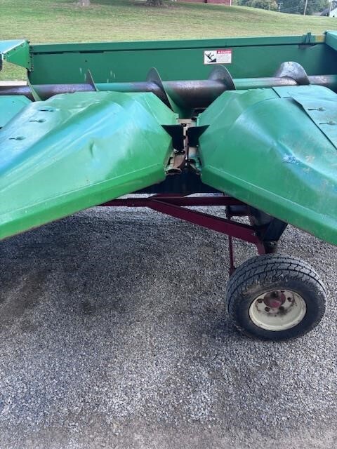  John Deere 844 Corn Head