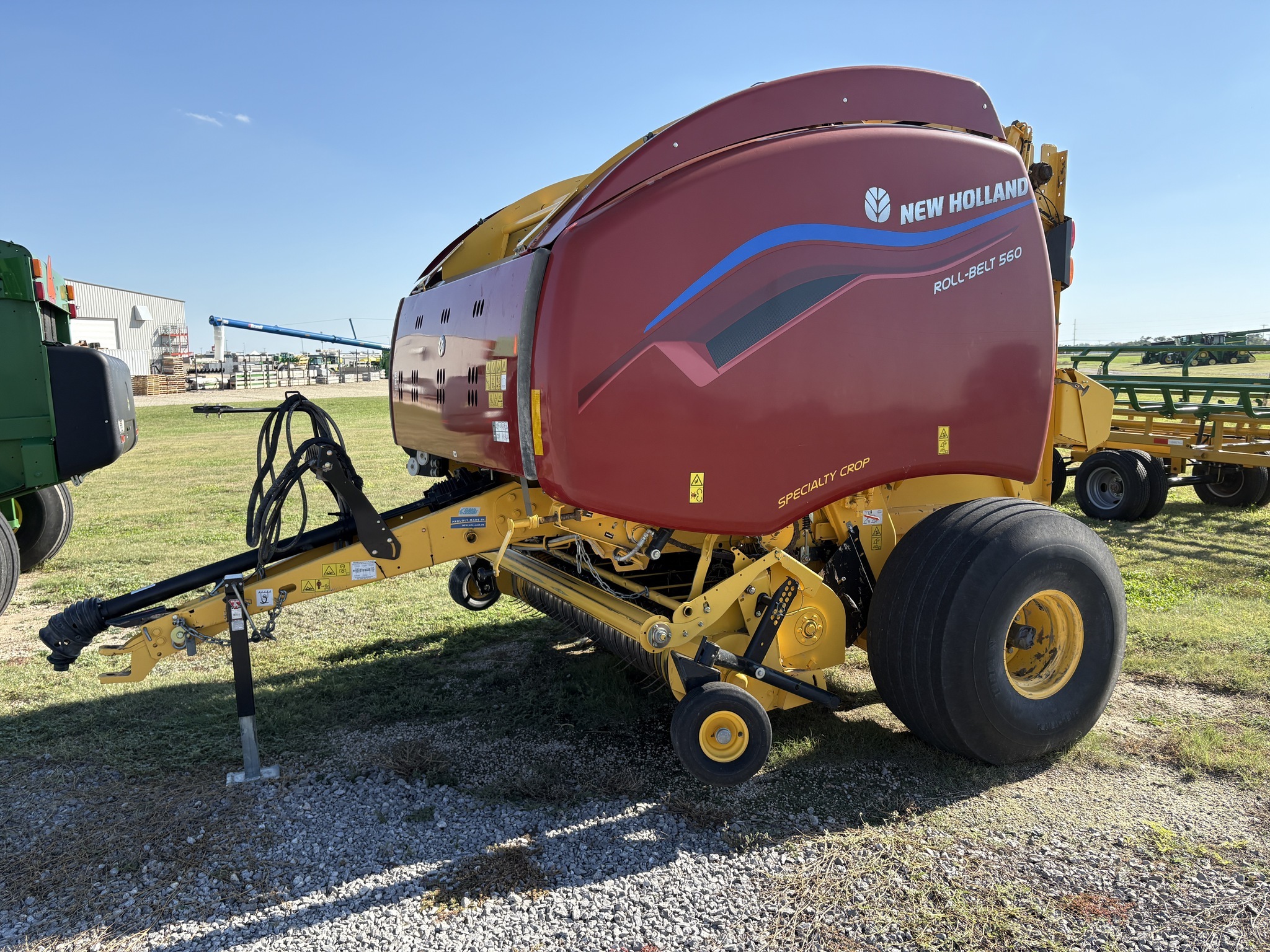2022 New Holland Roll-Belt 560 Round Baler
