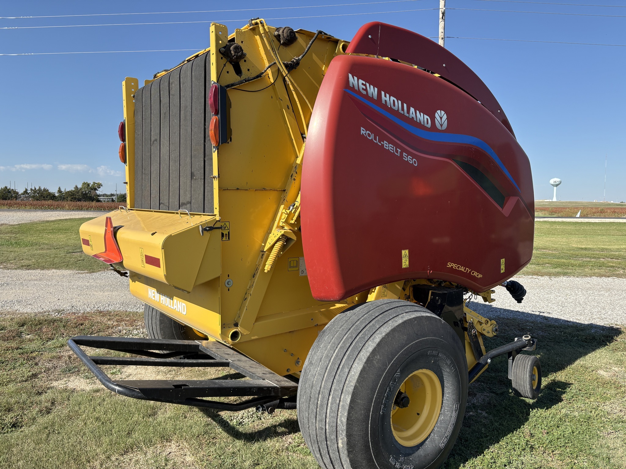 2022 New Holland Roll-Belt 560 Round Baler