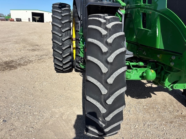 2023 John Deere 6R 175 Tractor