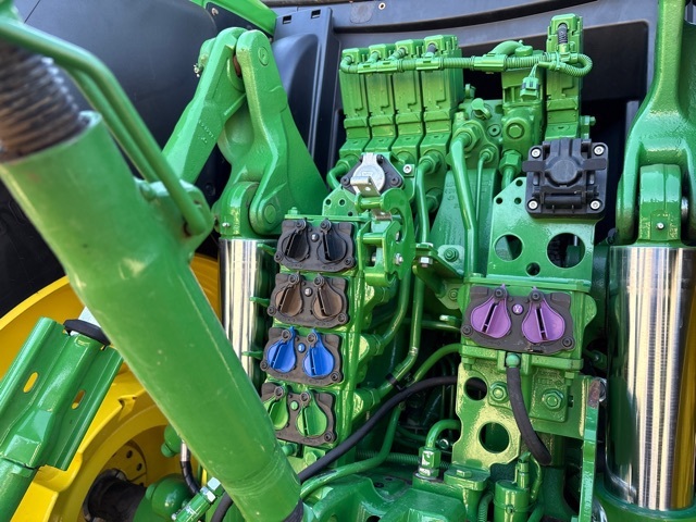 2023 John Deere 6R 175 Tractor