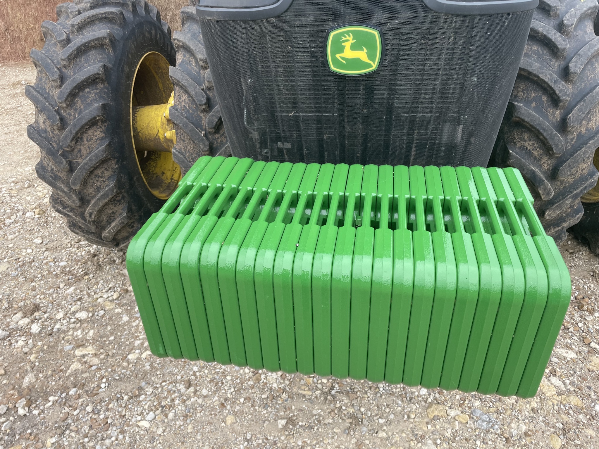 2025 John Deere 8R 370 Tractor