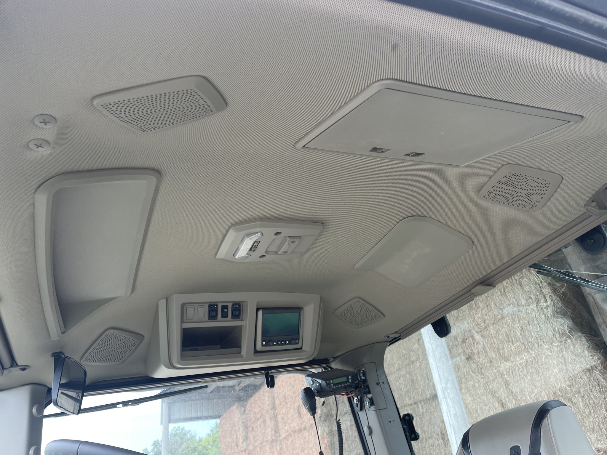 2025 John Deere 8R 370 Tractor