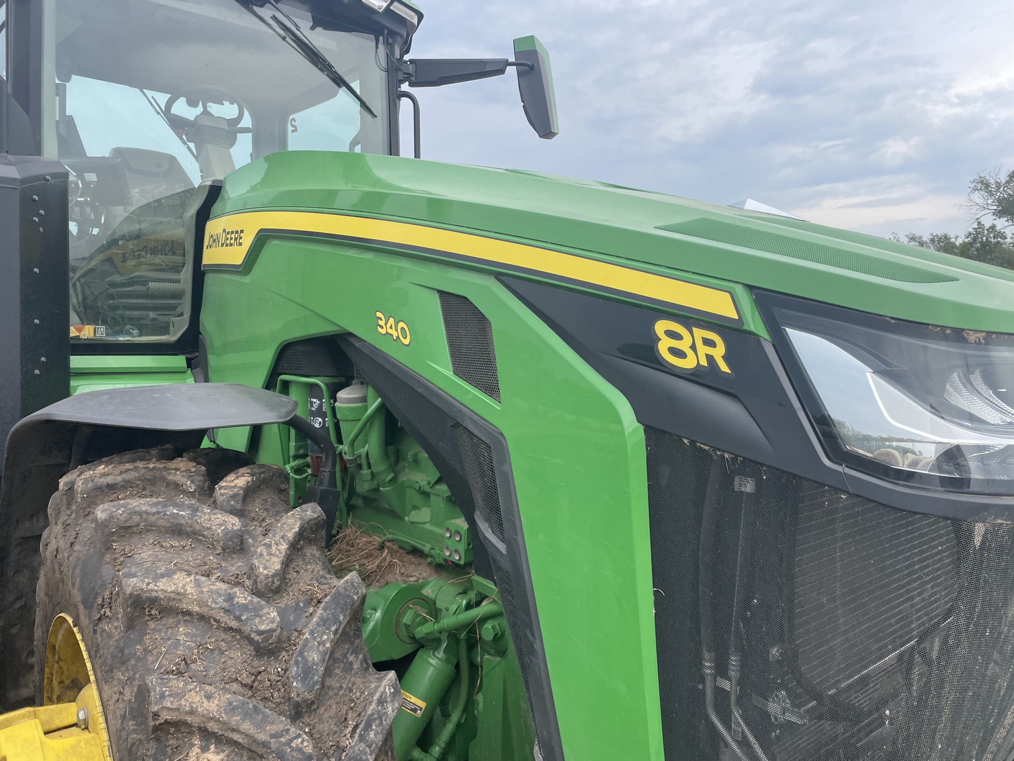 2025 John Deere 8R 340 Tractor
