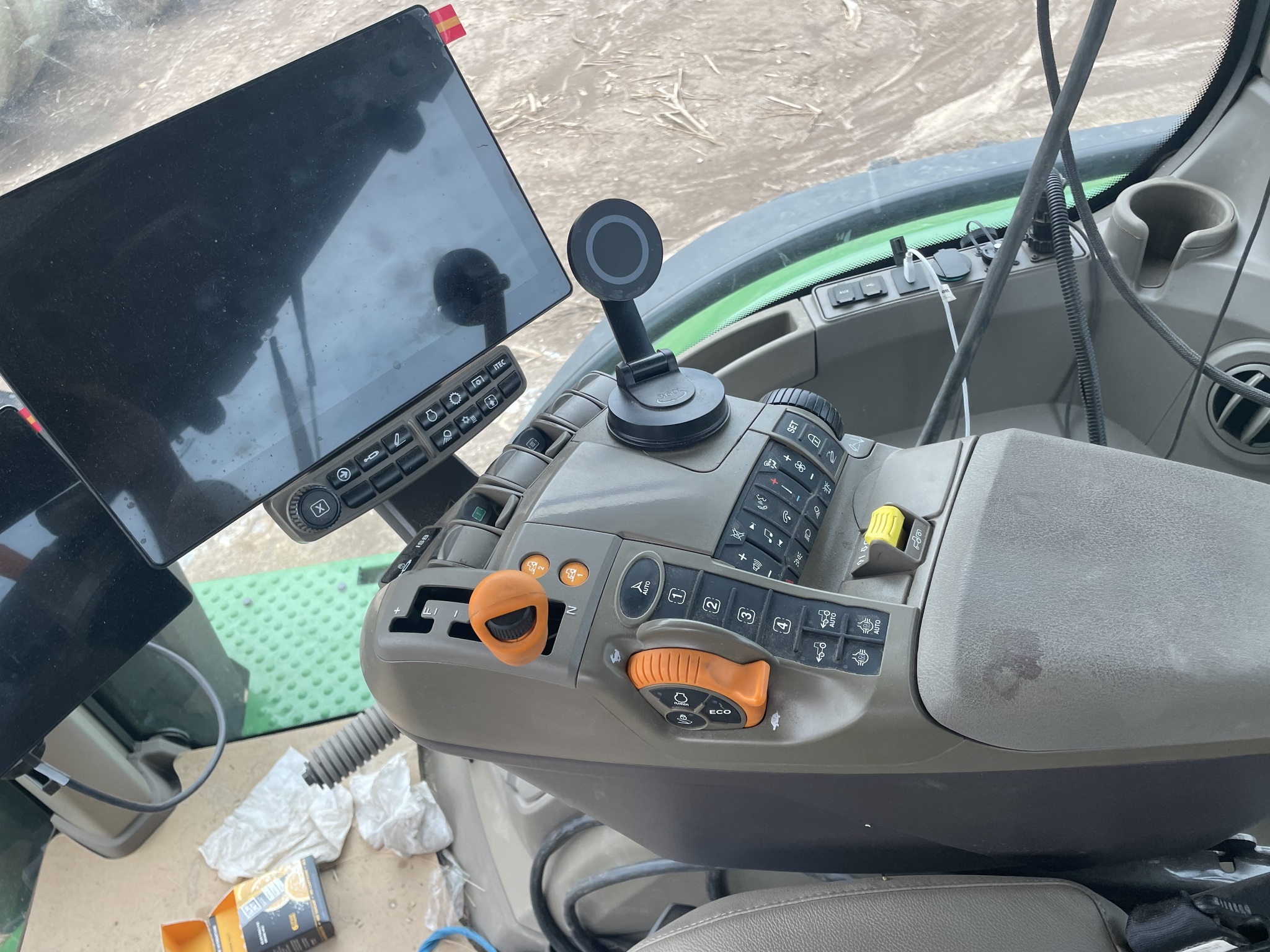 2025 John Deere 8R 340 Tractor