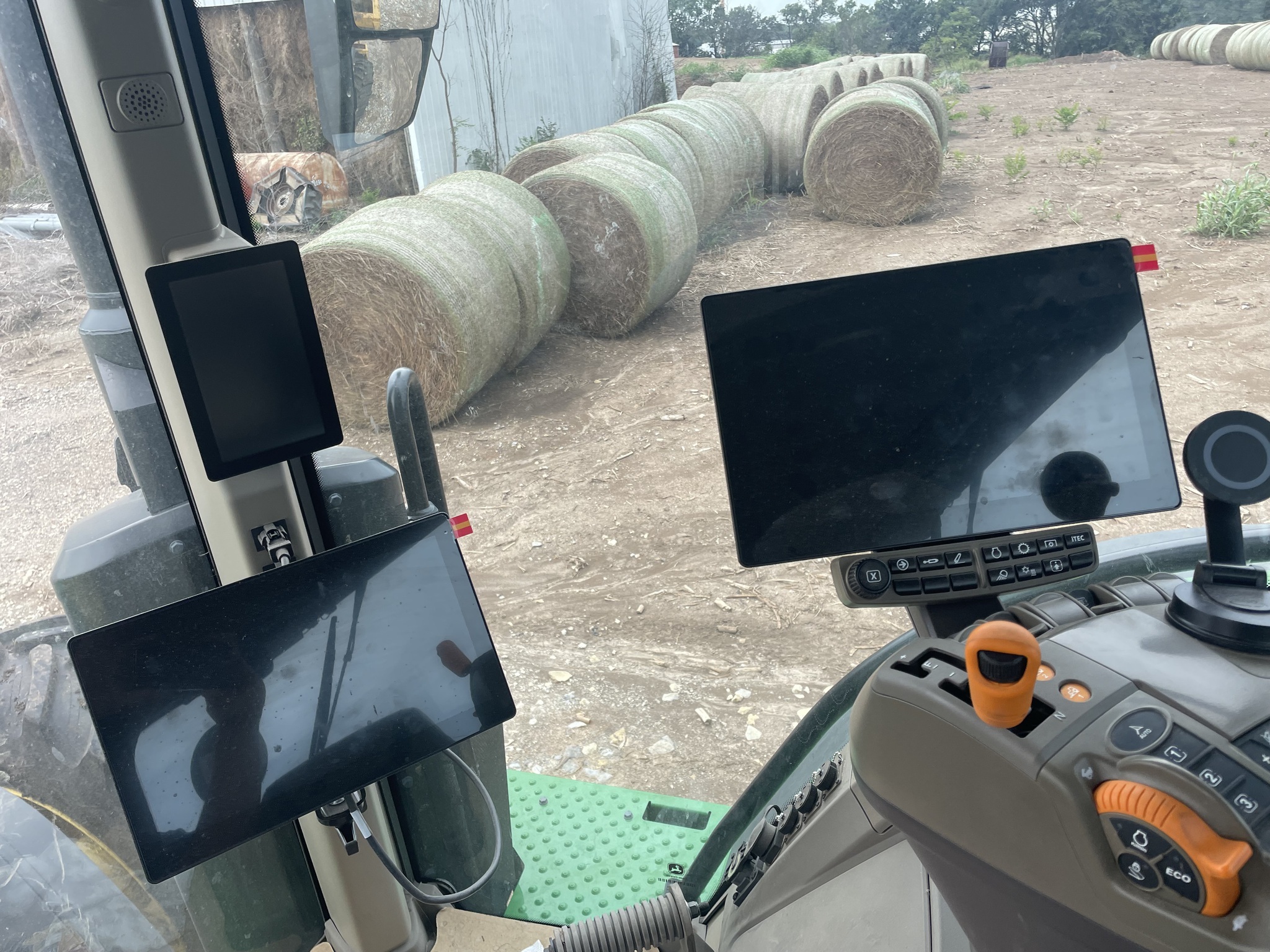 2025 John Deere 8R 340 Tractor