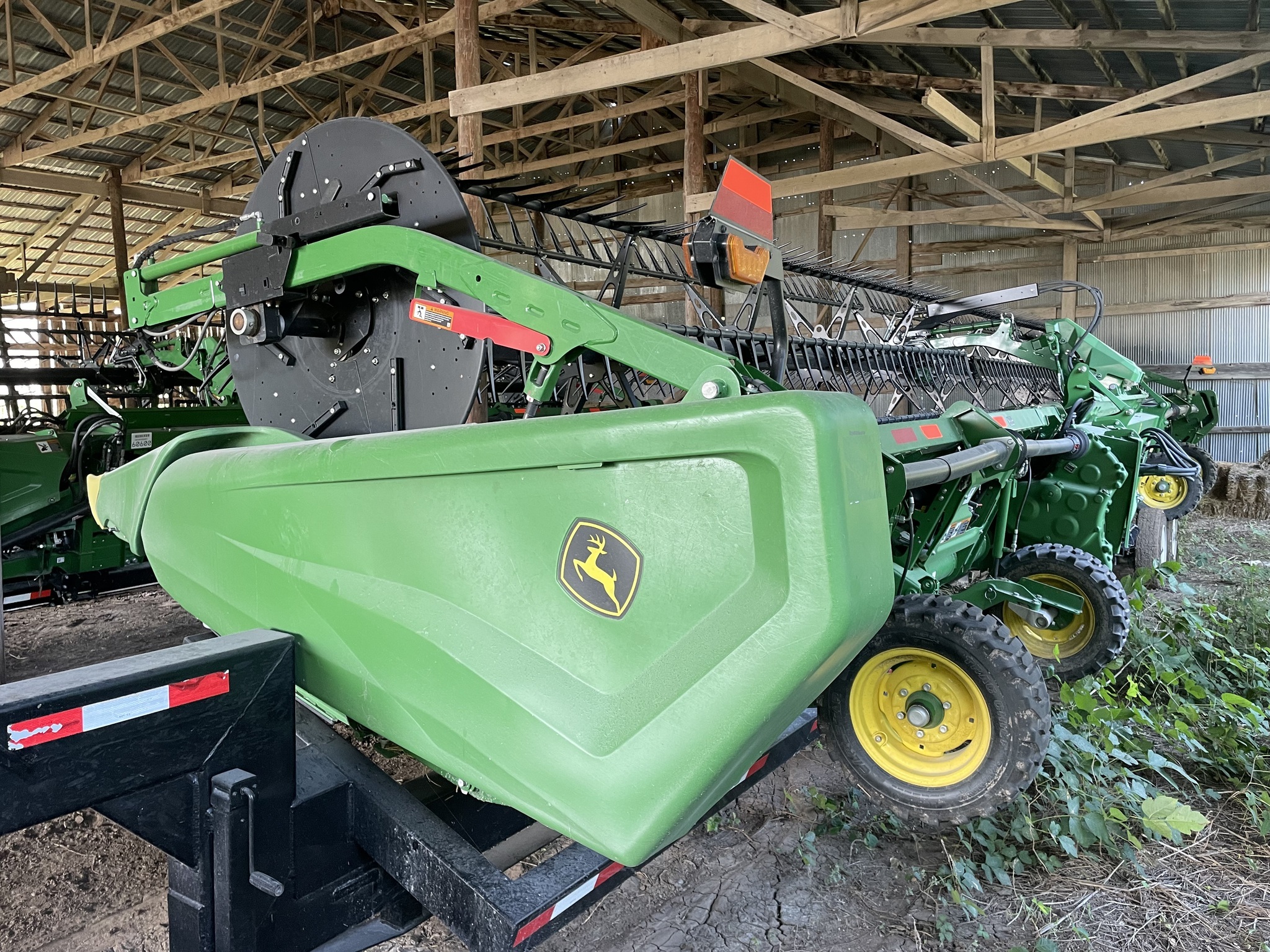 2024 John Deere HD40F Platform