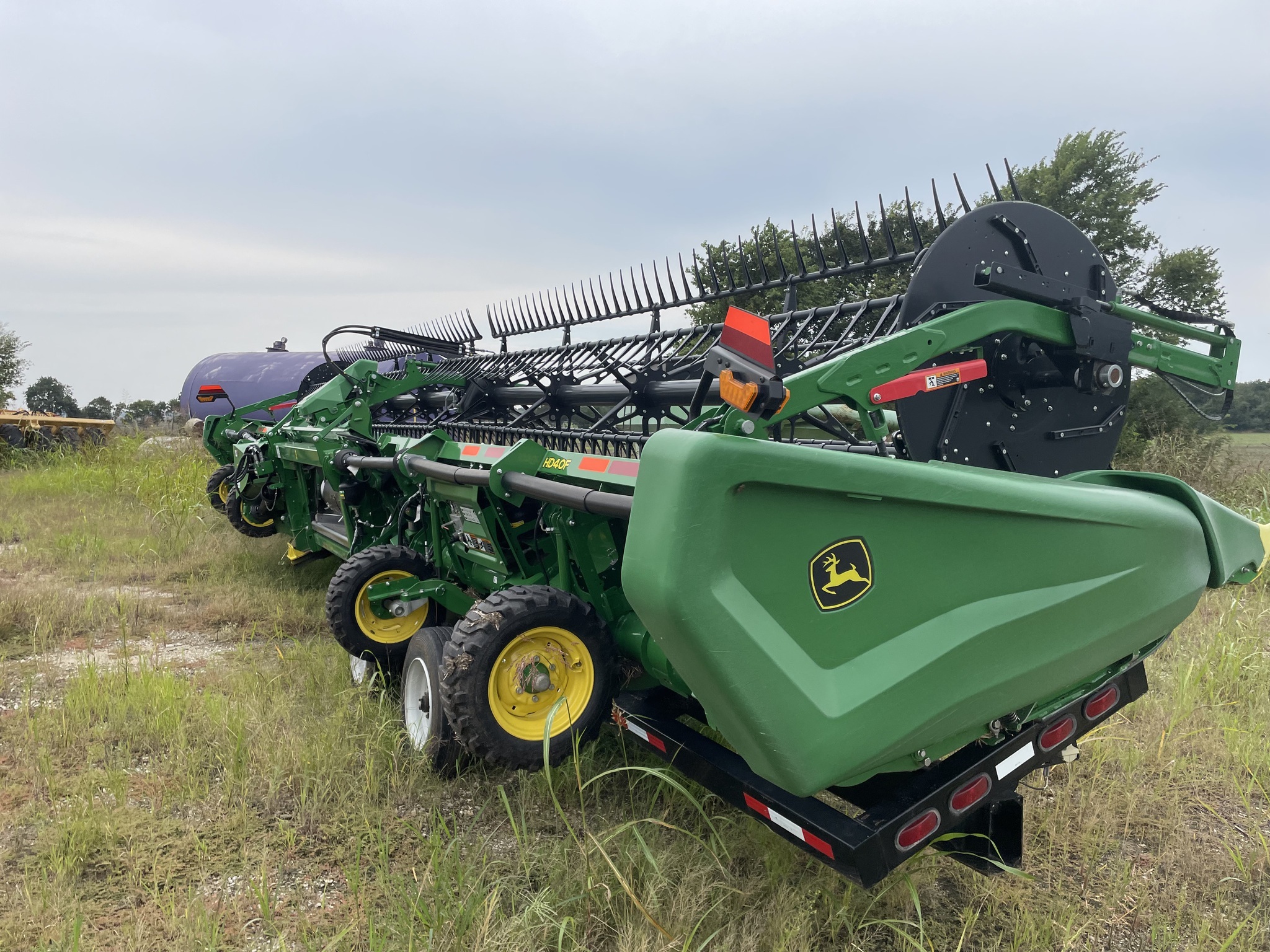 2024 John Deere HD40F Platform