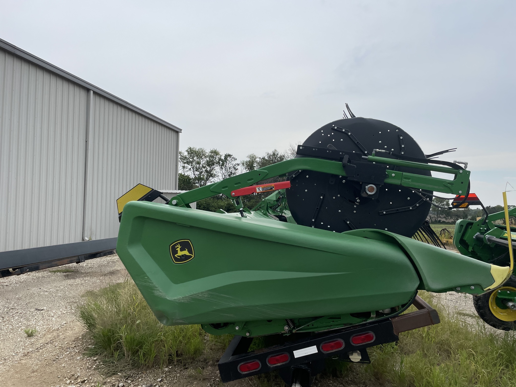 2024 John Deere HD40F Platform