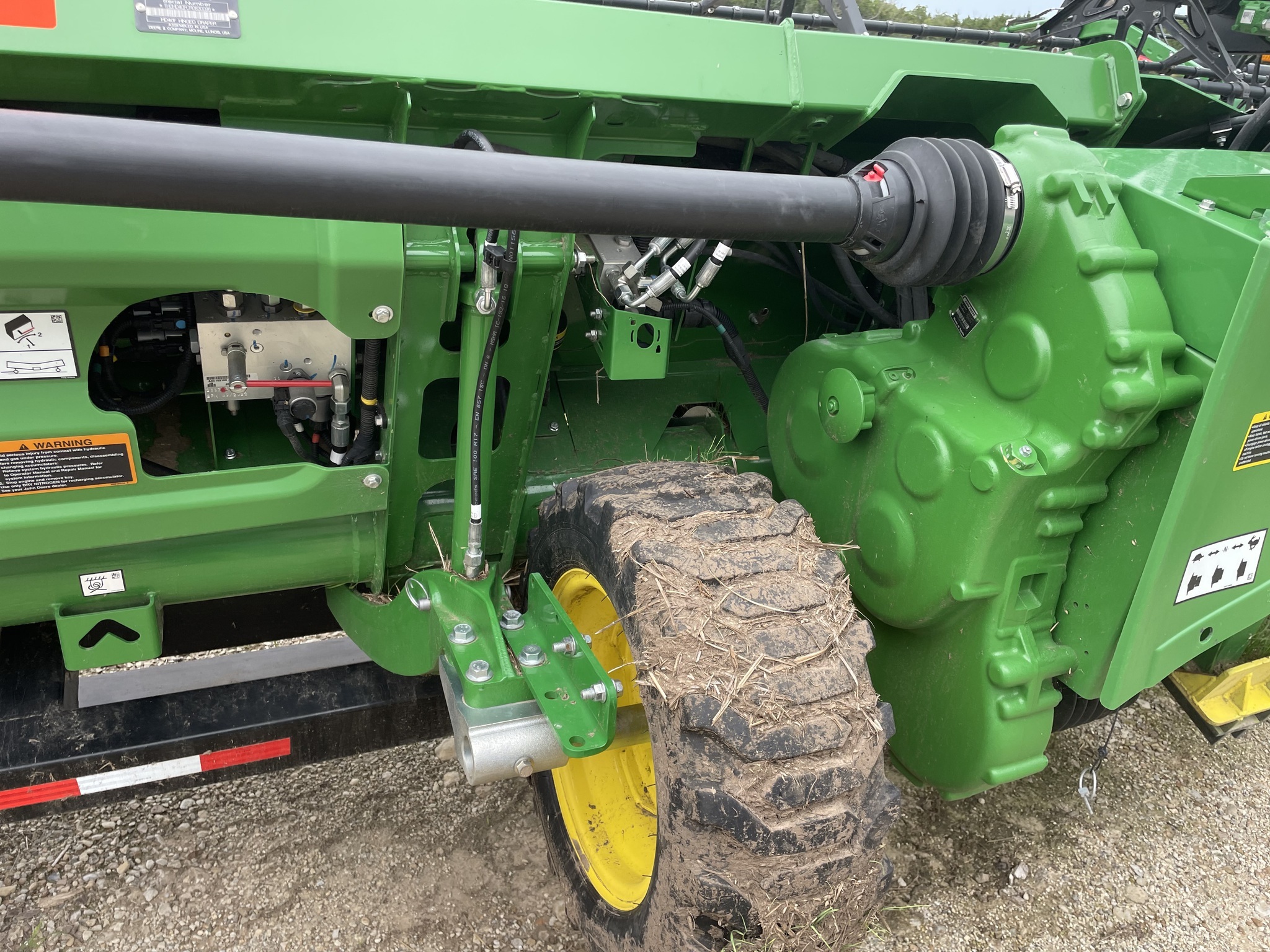 2024 John Deere HD40F Platform