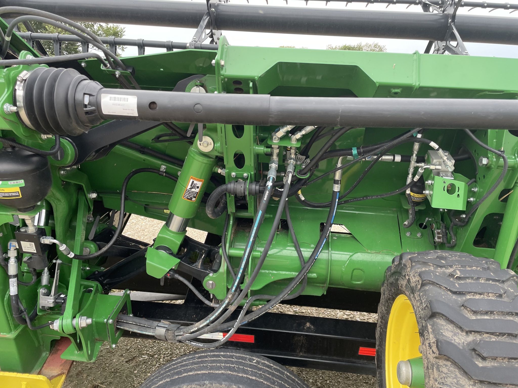 2024 John Deere HD40F Platform