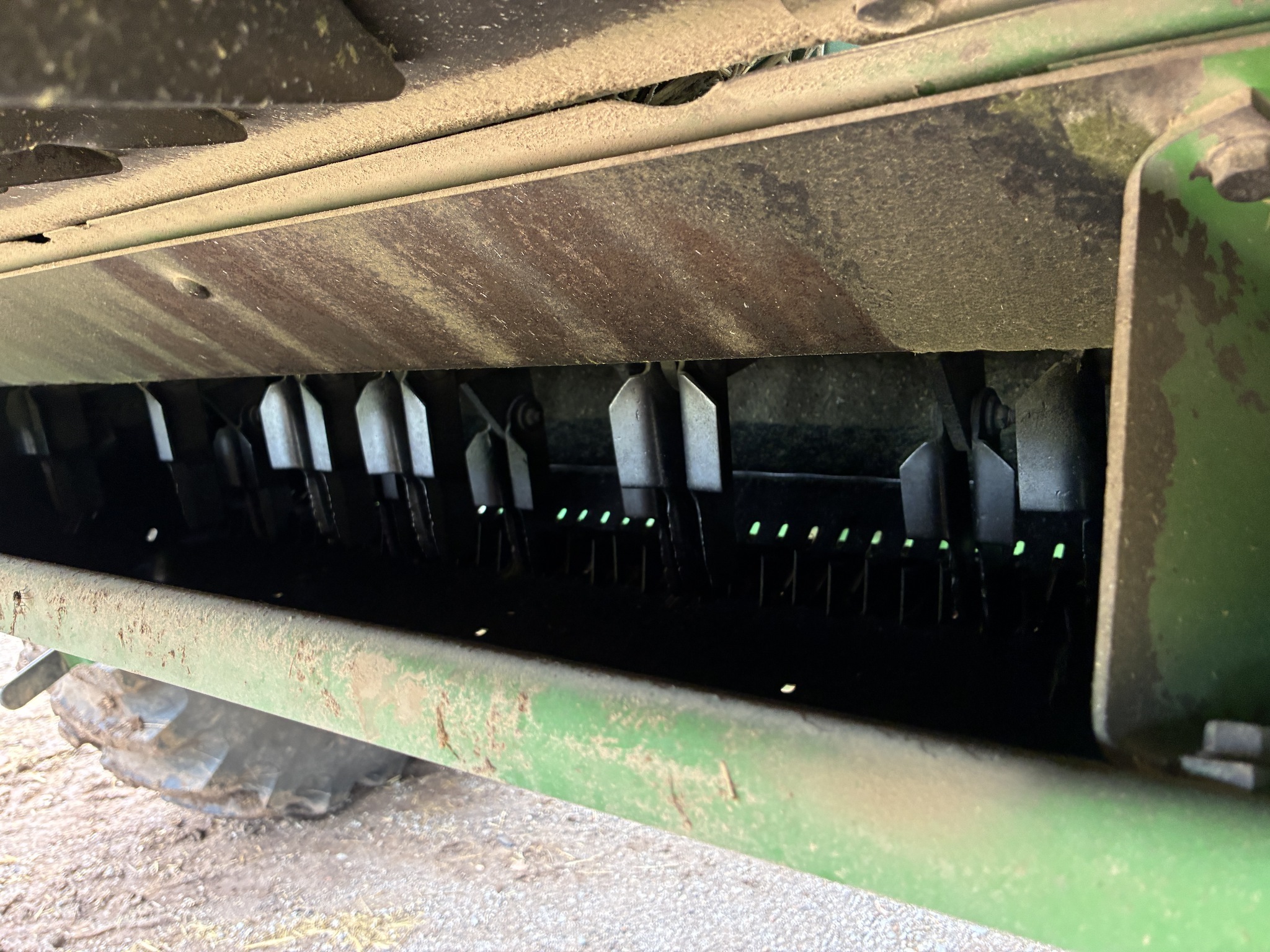 2012 John Deere S680 Combine