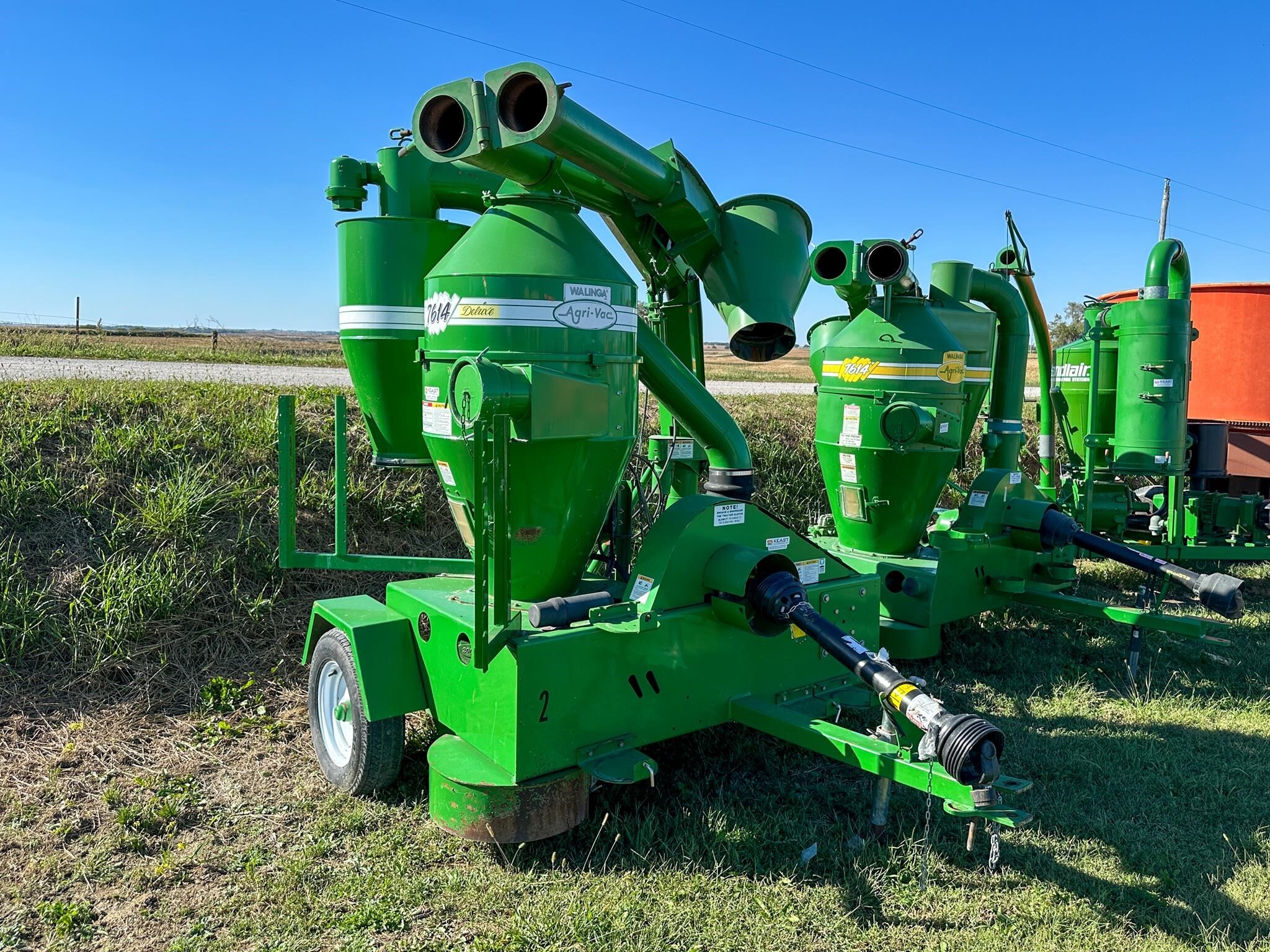 2014 Walinga AGRI-VAC 7614DLX Grain Vac
