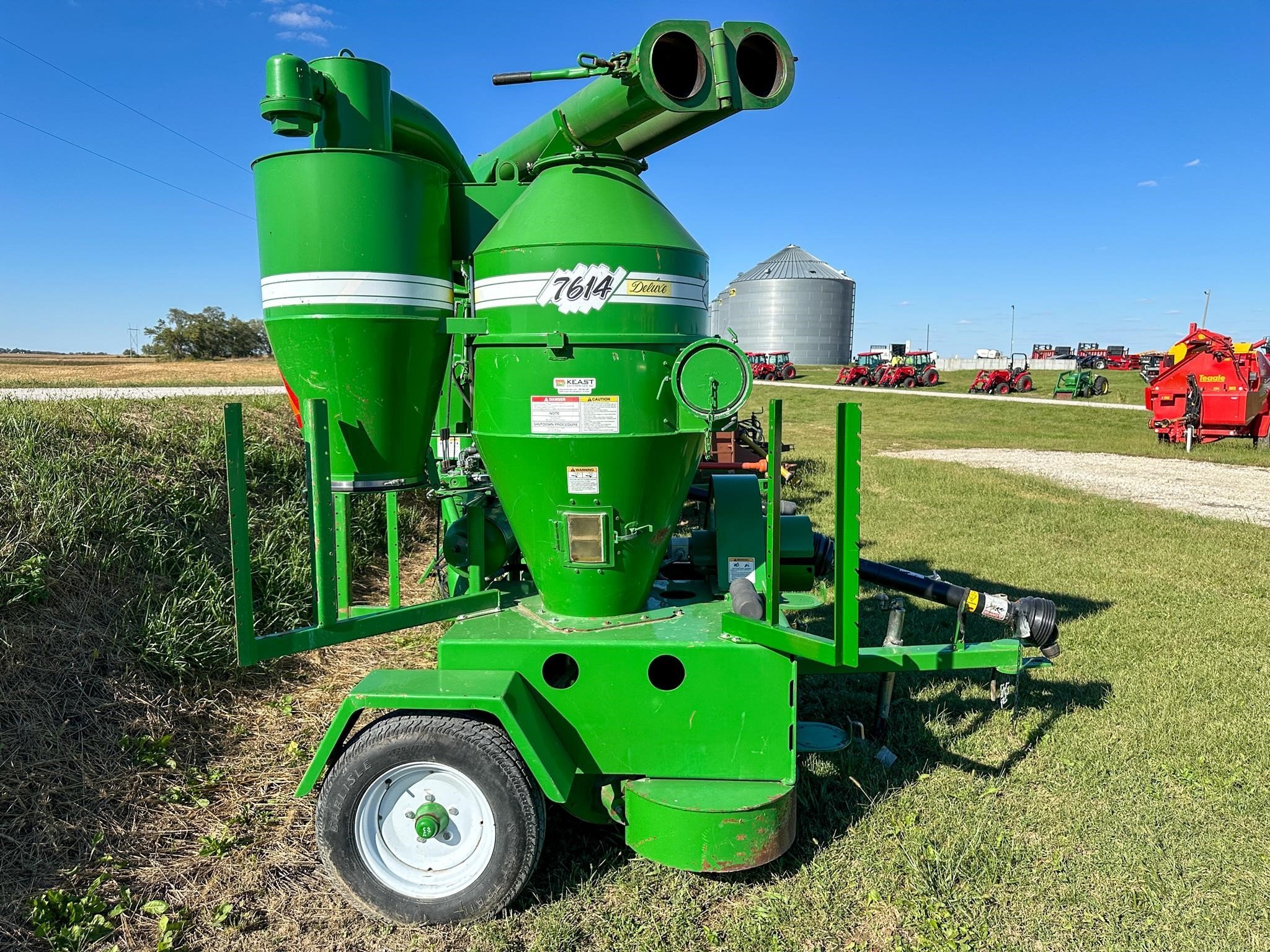 2014 Walinga AGRI-VAC 7614DLX Grain Vac