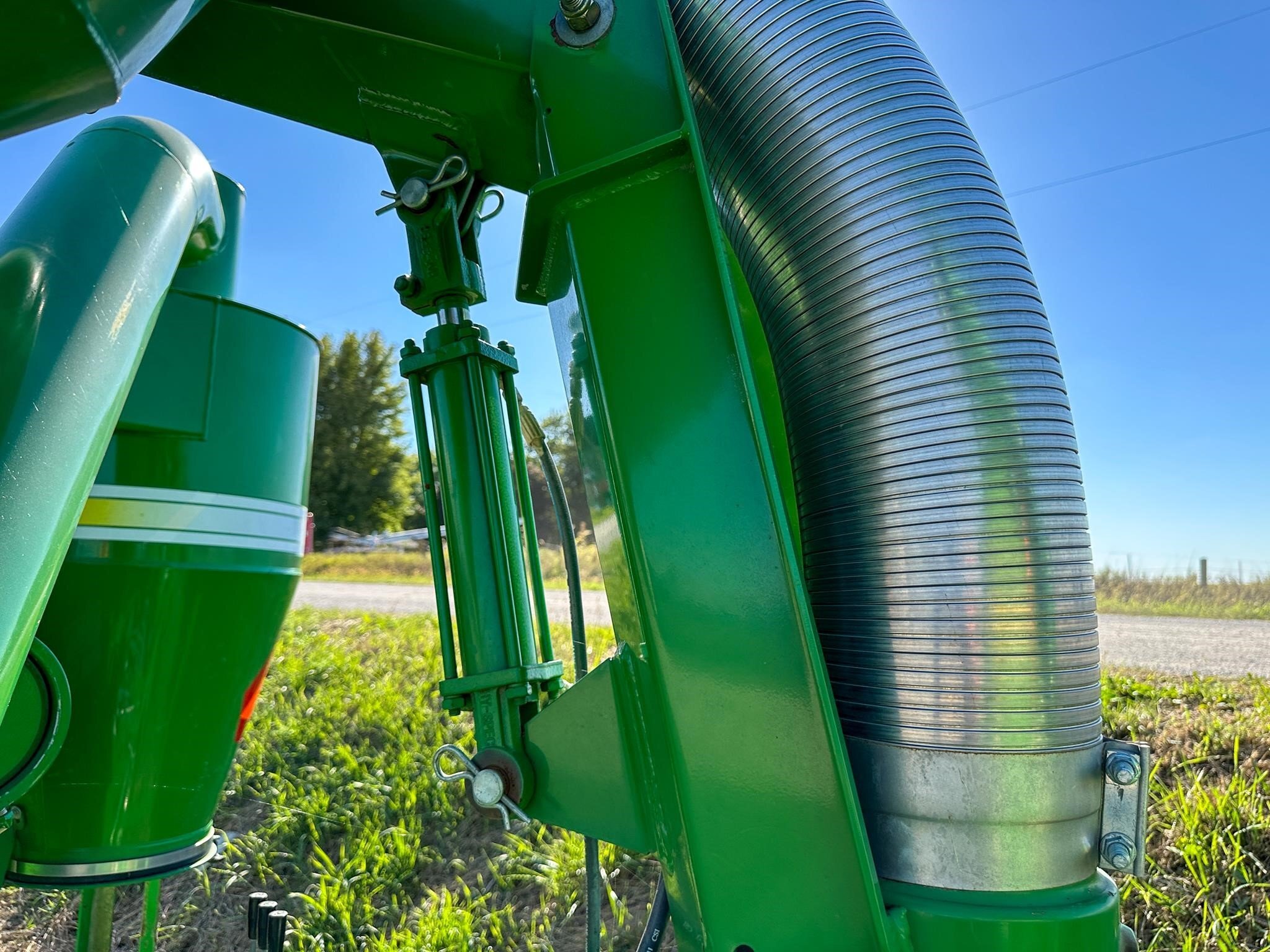 2014 Walinga AGRI-VAC 7614DLX Grain Vac
