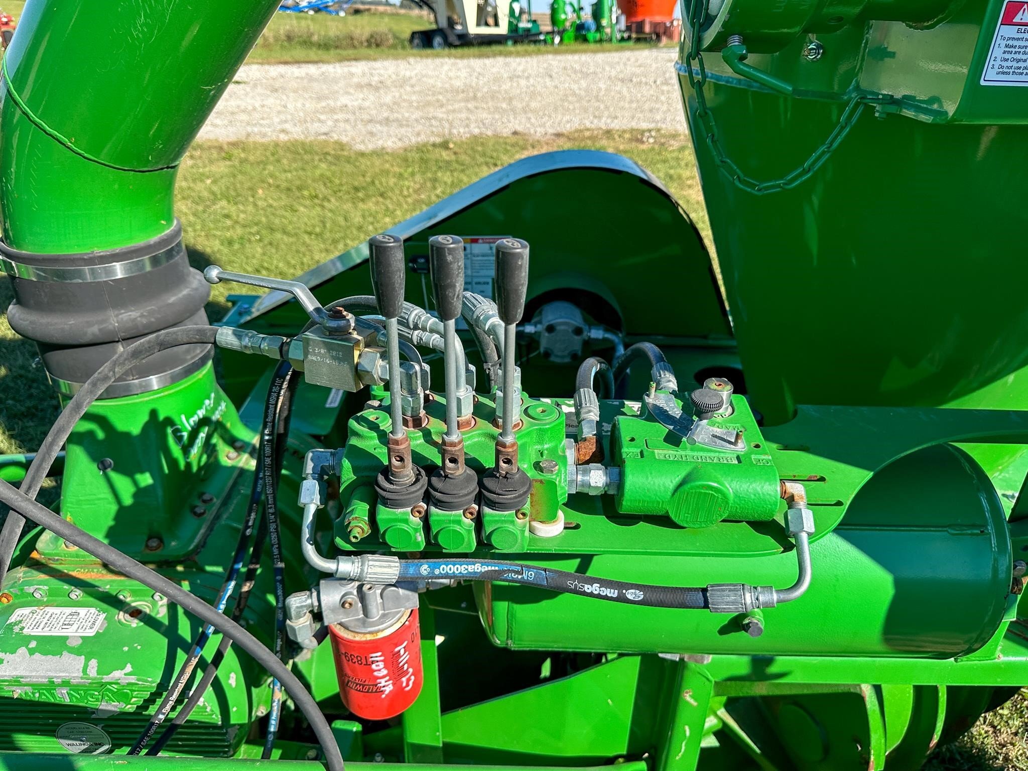 2014 Walinga AGRI-VAC 7614DLX Grain Vac