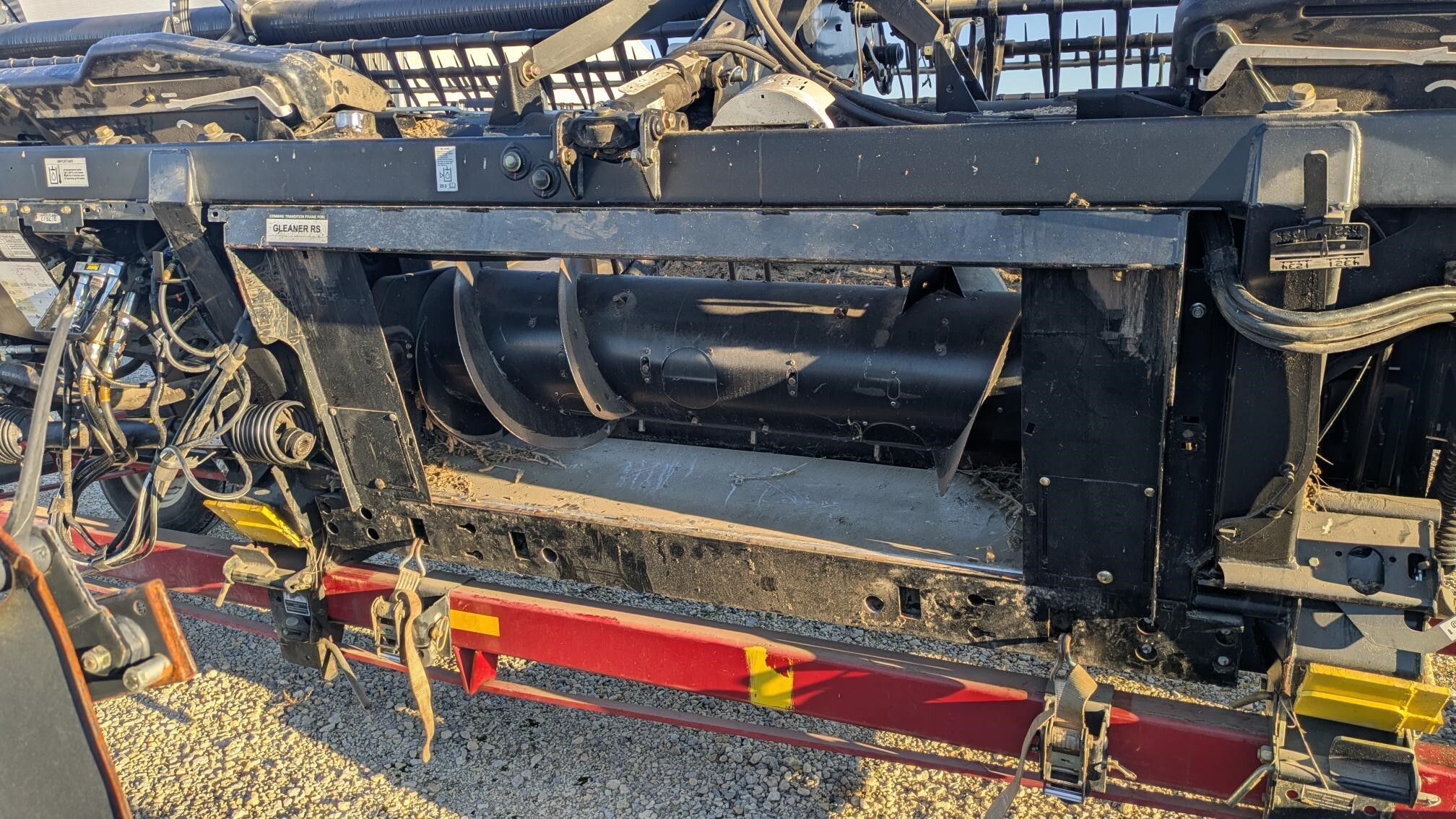 2017 MacDon FD75 Platform