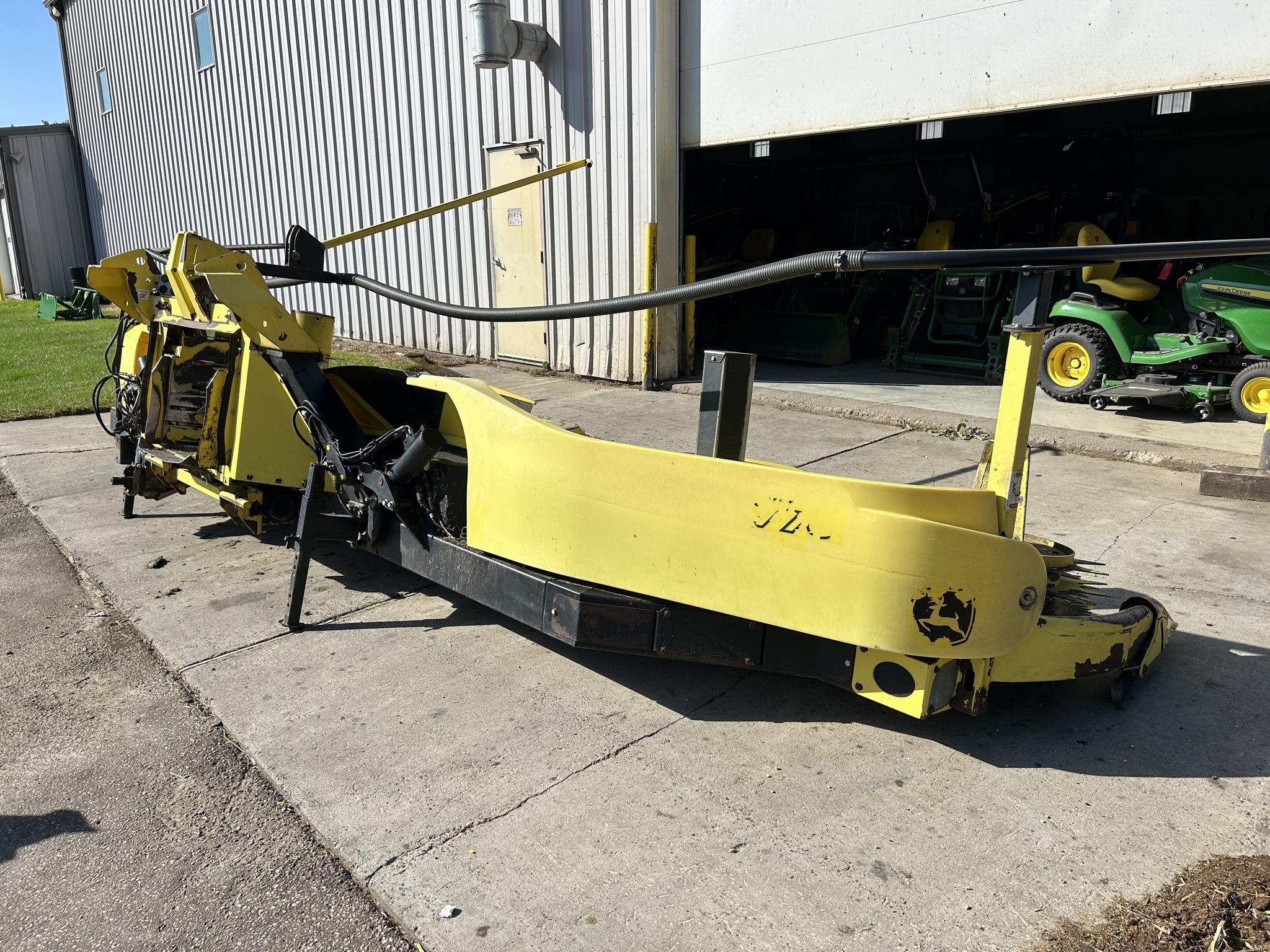 2016 John Deere 770 Forage Harvester Head