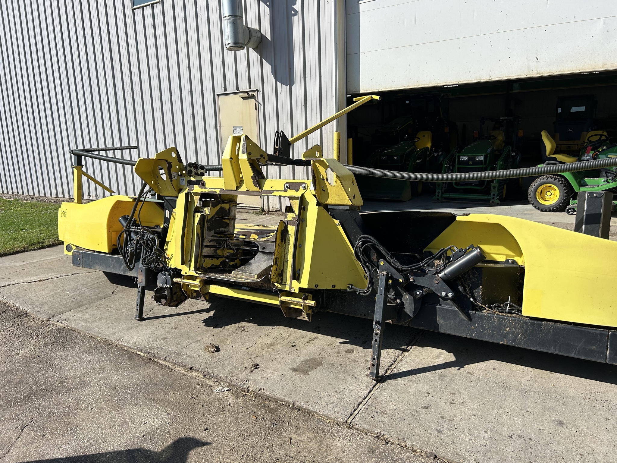 2016 John Deere 770 Forage Harvester Head