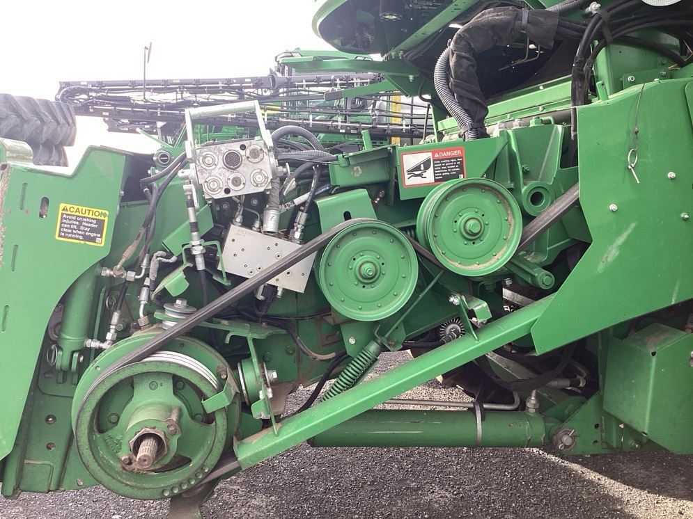 2020 John Deere S780 Combine