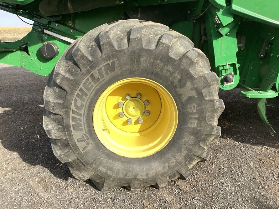 2020 John Deere S780 Combine