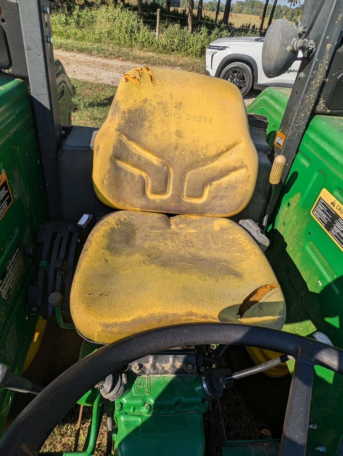 2014 John Deere 5055D Tractor