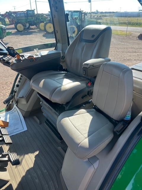 2021 John Deere 8R 310 Tractor