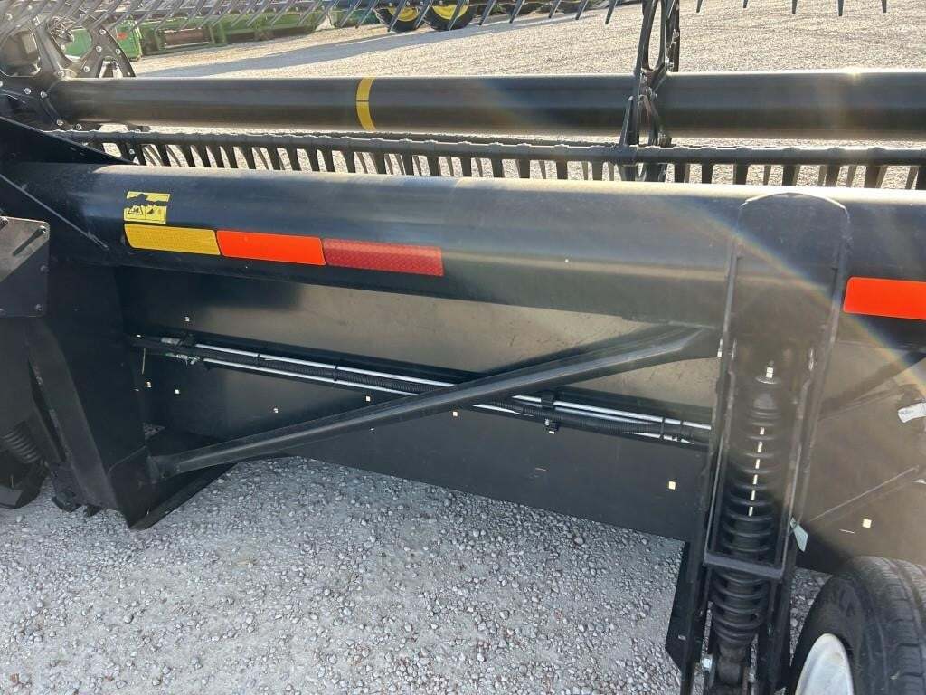 2018 MacDon FD140 Platform