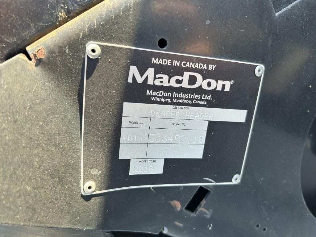 2018 MacDon FD140 Platform