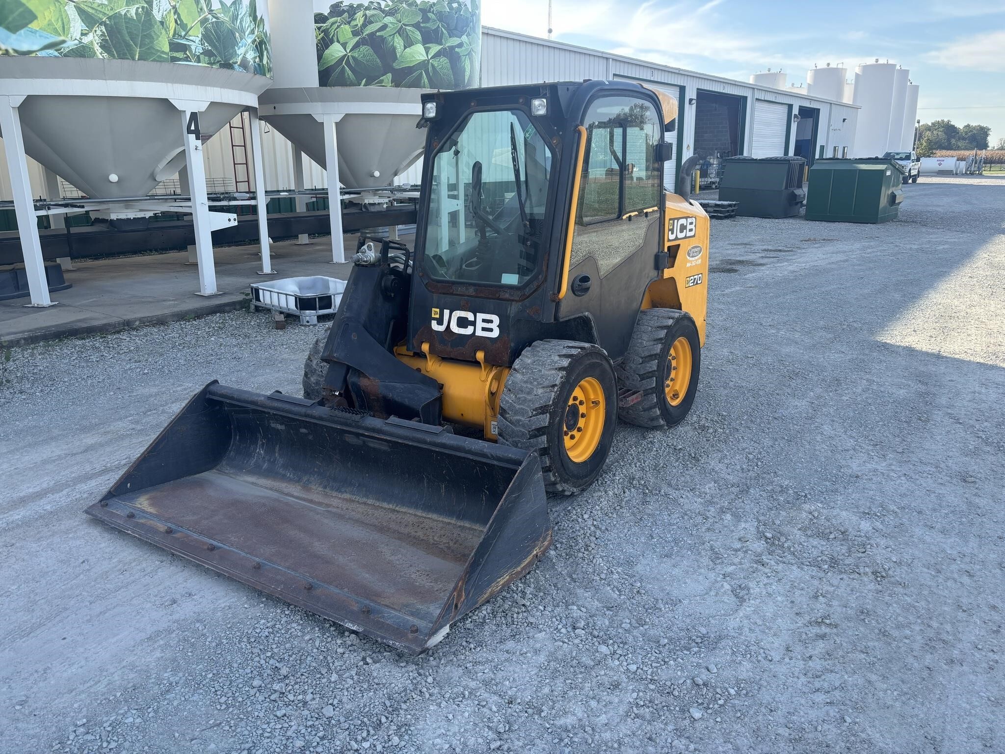 2017 JCB 270 Skid Steer