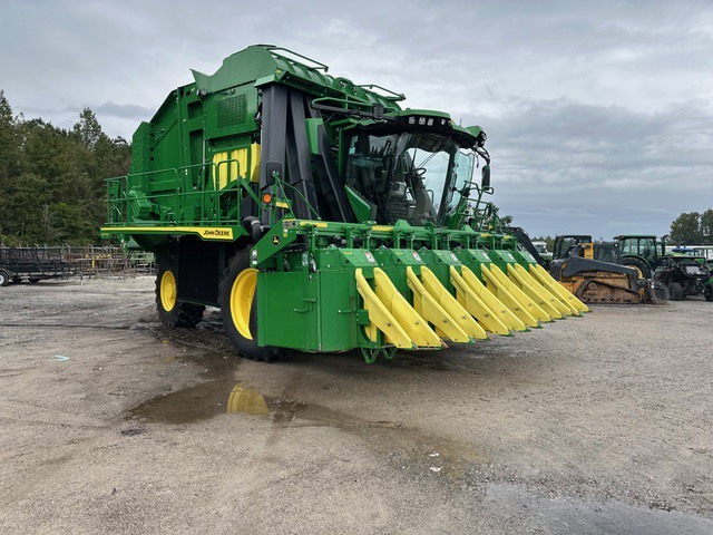 2024 John Deere CP770 Cotton Equipment