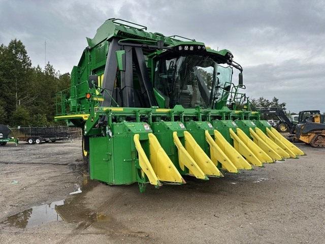2024 John Deere CP770 Cotton Equipment