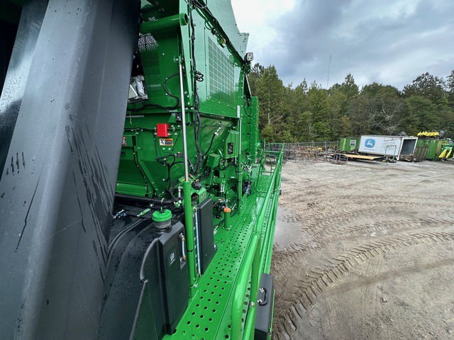 2024 John Deere CP770 Cotton Equipment