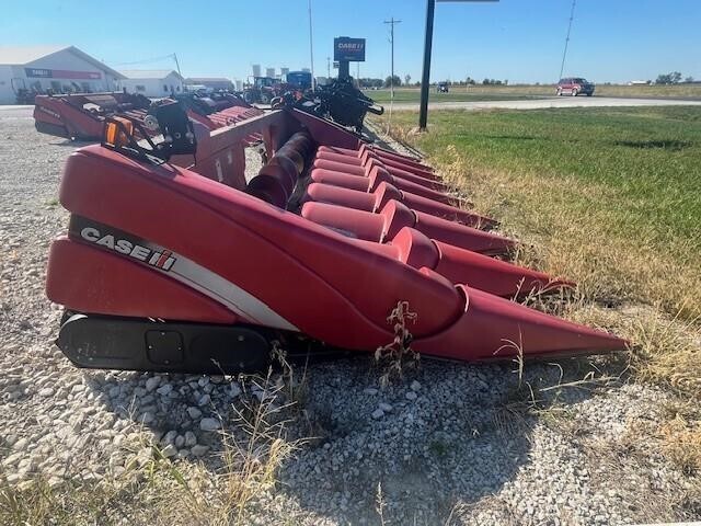 2011 Case IH 3208 Corn Head