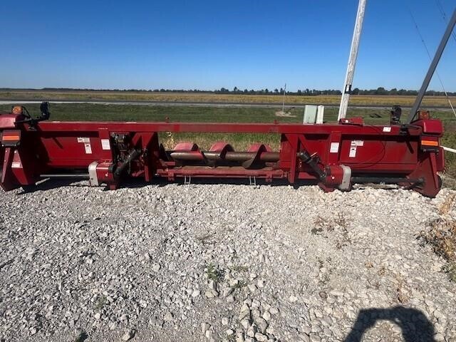 2011 Case IH 3208 Corn Head