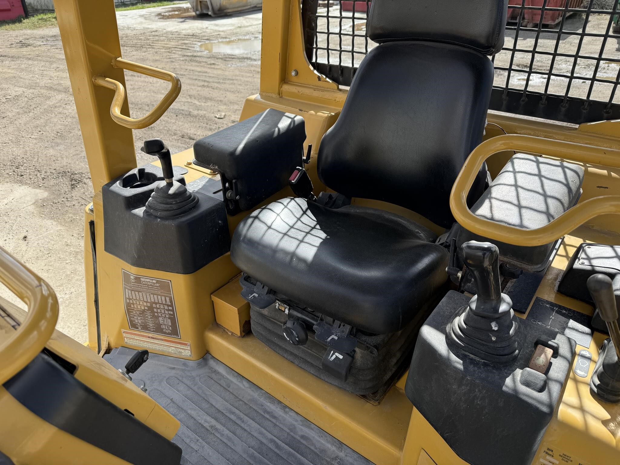 2002 Caterpillar D3G XL Dozer