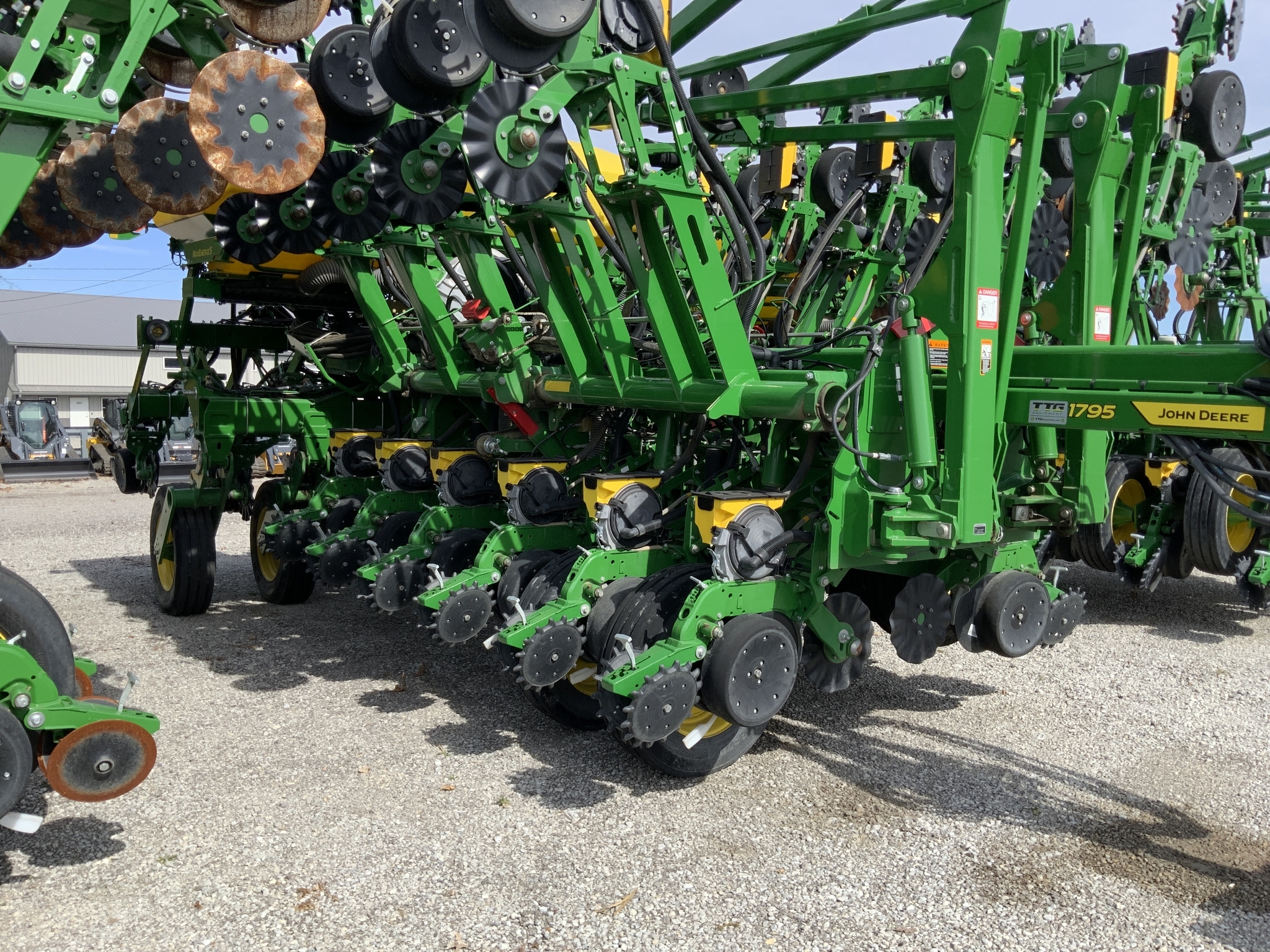 2023 John Deere 1795 Planter