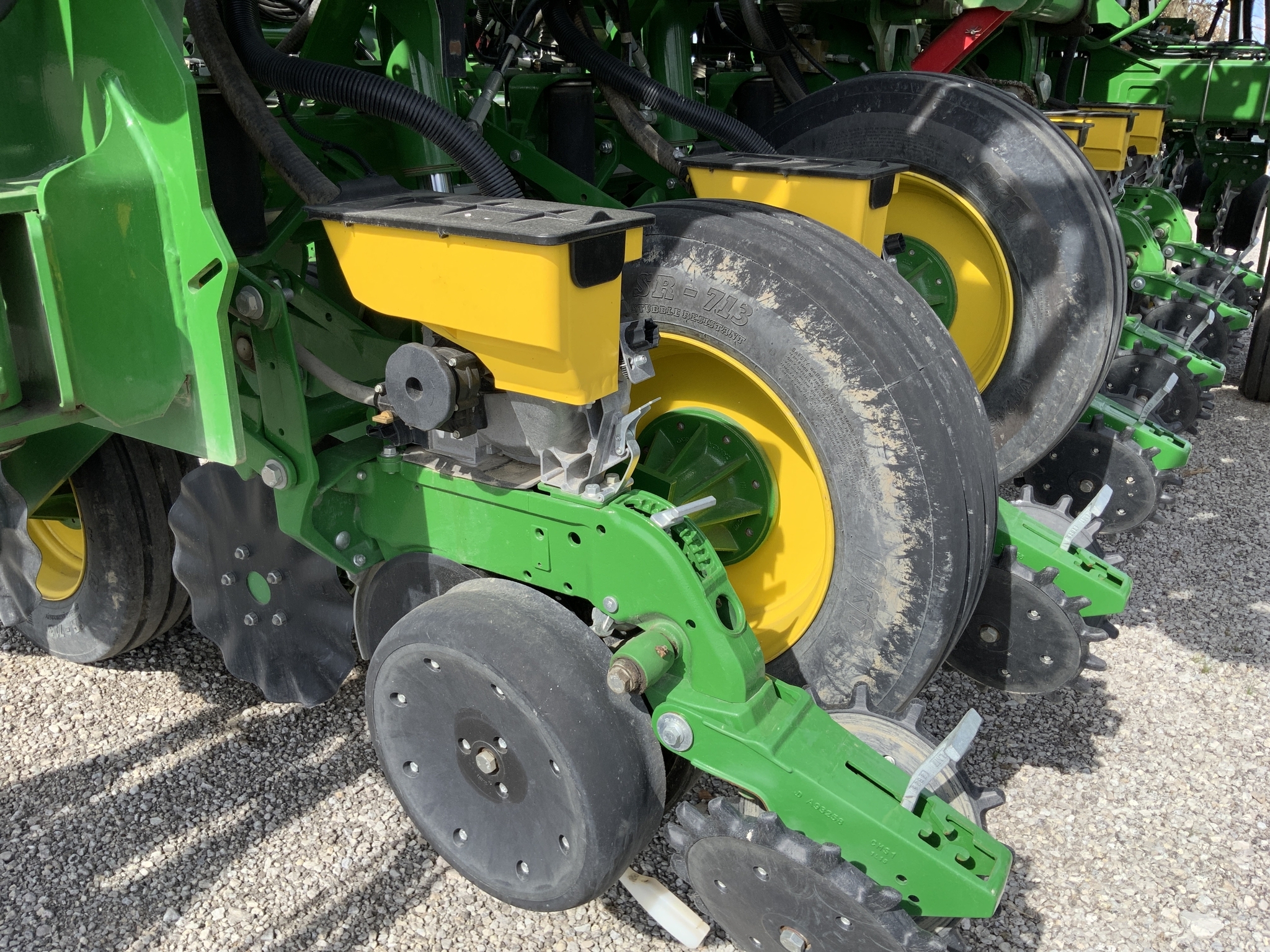 2023 John Deere 1795 Planter