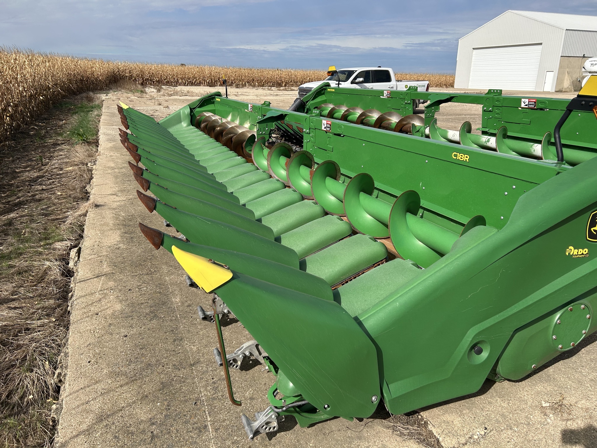 2022 John Deere C18R Corn Head